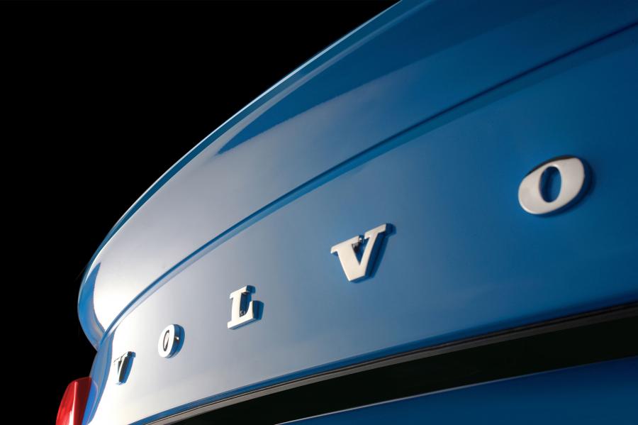  Volvo S60 Polestar Performance Concept 2012 года  (фото 7 из 10)